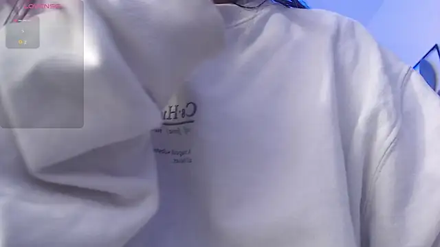 Snapshot of Ashlyeegray chatting on 12.21.24 Ashlyeegray online show from 12.21.24