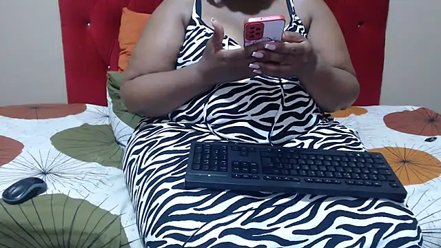 Snapshot of MIGHTYASSS chatting on 02.04.26 MIGHTYASSS online show from 02.04.26