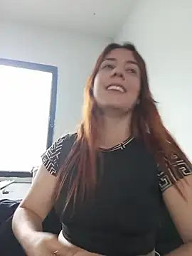 Snapshot of Giselle_Noah chatting on 10.04.25 Giselle Noah online show from 10.04.25