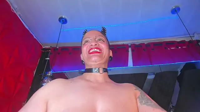 Taylor-hardcore online show from 01.13.25