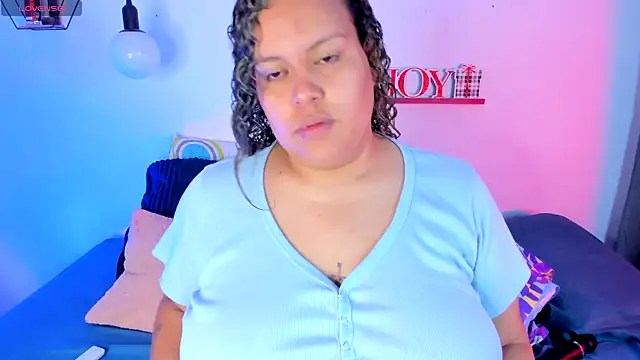 monicabbw  online show from 02.04.25