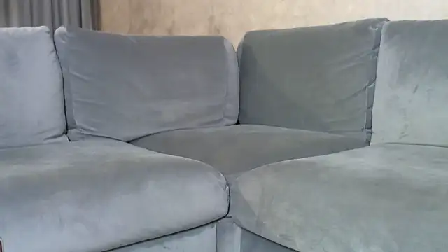 LuanaDess online show from 12.20.25