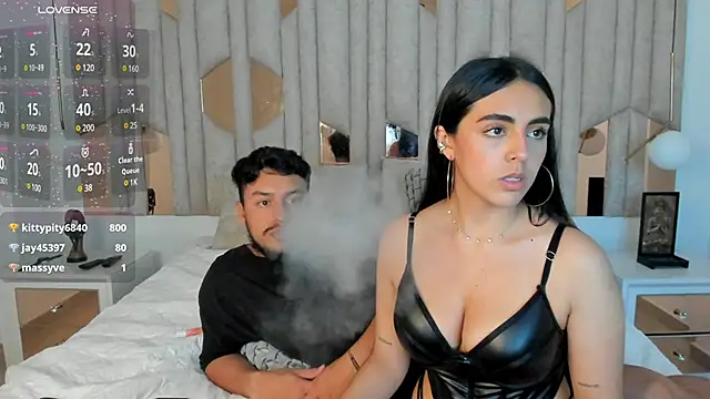 Snapshot of 1m_valery chatting on 12.05.24 1m valery online show from 12.05.24