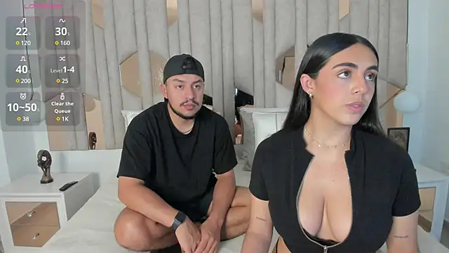 Snapshot of 1m_valery chatting on 03.22.25 1m valery online show from 03.22.25