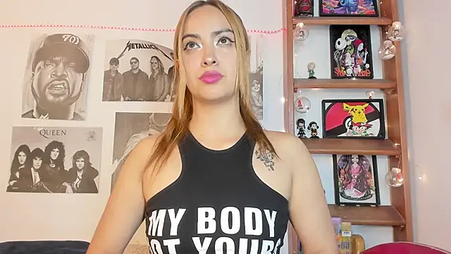 Snapshot of Meowlody chatting on 10.11.25 Meowlody online show from 10.11.25