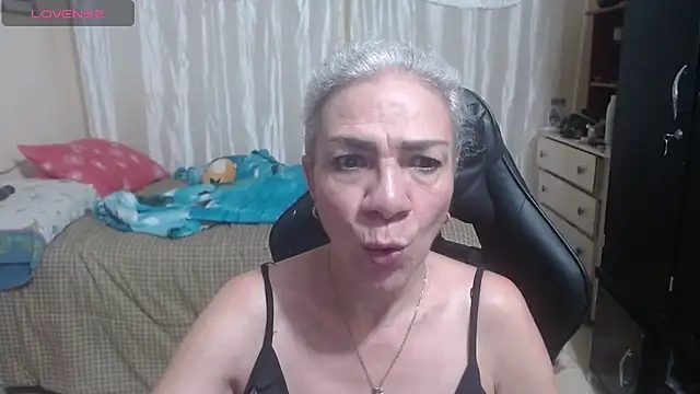 Snapshot of Giorgia_xue53 chatting on 02.27.26 Giorgia xue53 online show from 02.27.26