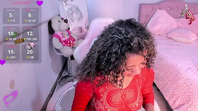 Kenia tompson01 online show from 01.29.25