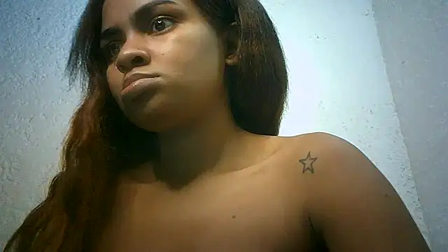 Snapshot of Bellabeltrann chatting on 12.24.24 Bellabeltrann online show from 12.24.24