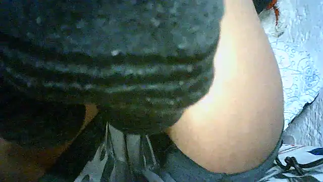 Snapshot of Bellabeltrann chatting on 01.04.25 Bellabeltrann online show from 01.04.25