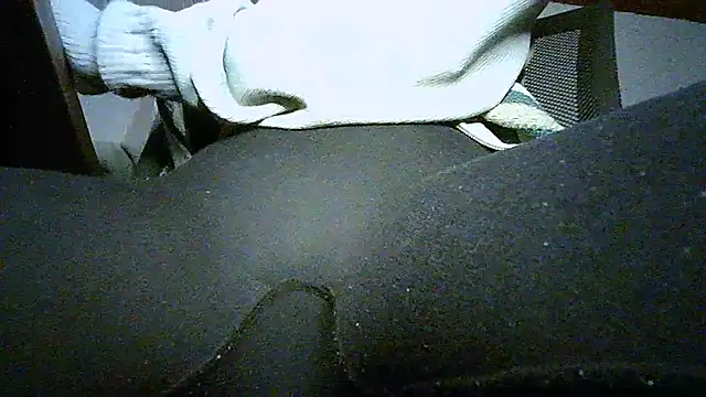 Snapshot of Bellabeltrann chatting on 03.15.25 Bellabeltrann online show from 03.15.25