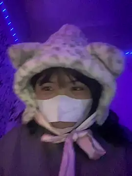 HoneyBuns 05 online show from 02.27.25