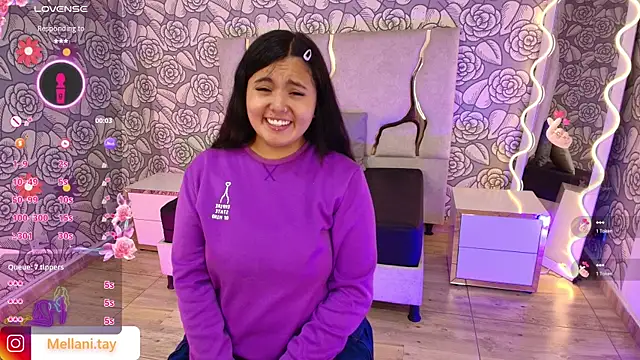 Snapshot of Mellani_tay chatting on 02.06.25 Mellani tay online show from 02.06.25