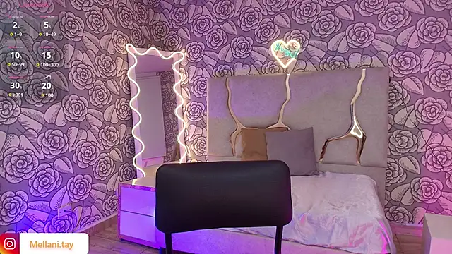 Snapshot of Mellani_tay chatting on 03.03.25 Mellani tay online show from 03.03.25