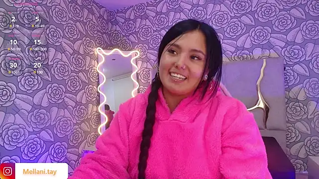 Snapshot of Mellani_tay chatting on 03.10.25 Mellani tay online show from 03.10.25