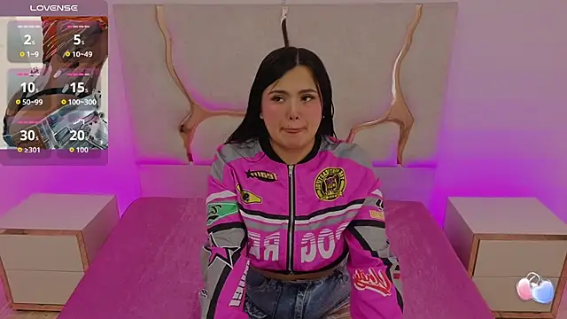 Snapshot of Mellani_tay chatting on 09.24.25 Mellani tay online show from 09.24.25