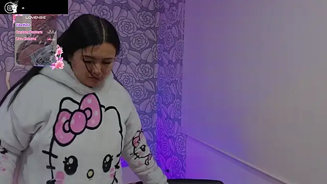 Snapshot of Mellani_tay chatting on 10.09.25 Mellani tay online show from 10.09.25