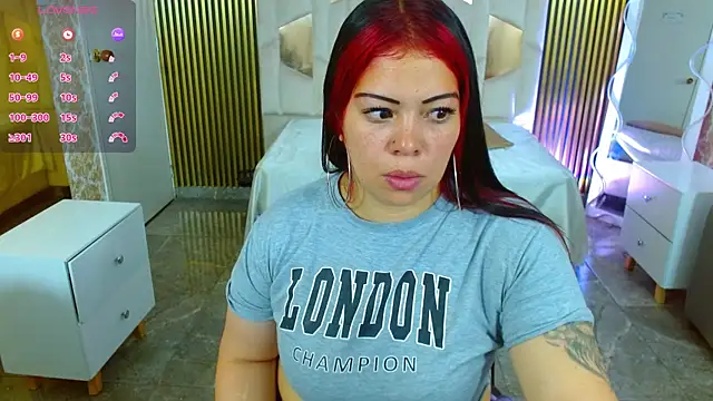 martinna tay online show from 10.11.25