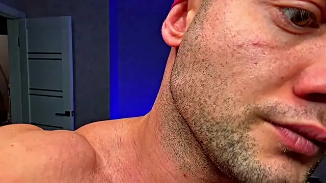 Snapshot of Hasan_Muscle_ chatting on 02.21.25 Hasan Muscle online show from 02.21.25