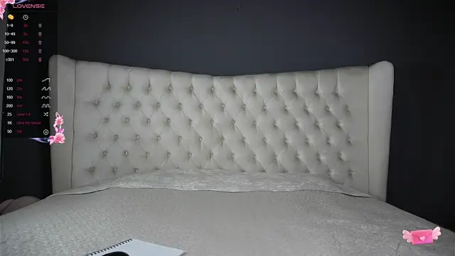 nichole bree  online show from 03.06.25