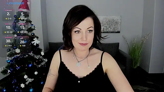 Emily Midlton online show from 12.28.24