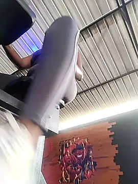 Berry Bans online show from 03.05.25