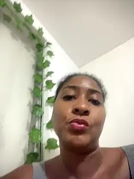 Berry Bans online show from 10.06.25