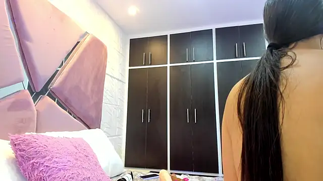 Charlotte Ice1 online show from 12.20.24