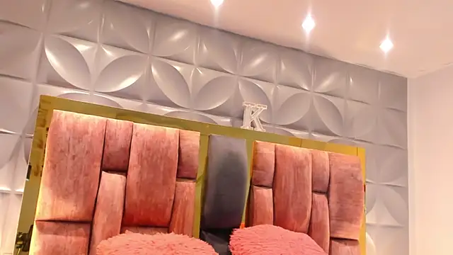 Charlotte Ice1 online show from 01.10.26