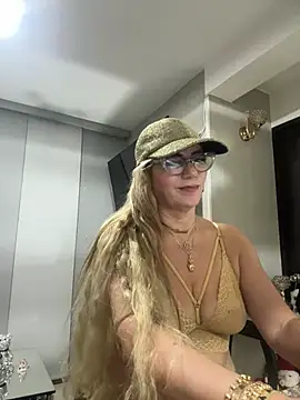 LARIANA RIVERA23 online show from 12.05.24