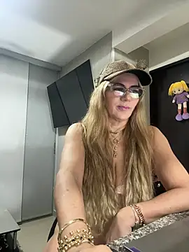 LARIANA RIVERA23 online show from 12.11.24
