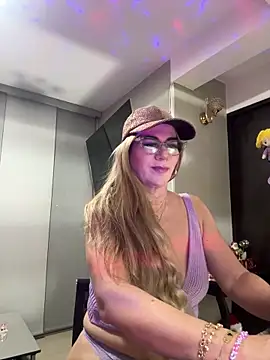 LARIANA RIVERA23 online show from 01.03.25