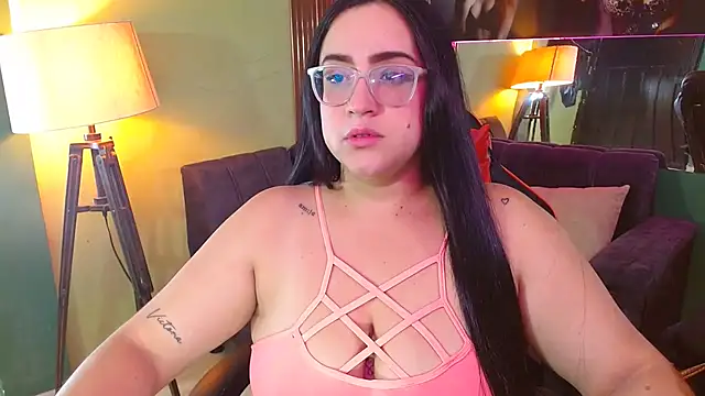 Sofiia davis23 online show from 11.18.25