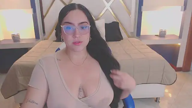 Sofiia davis23 online show from 11.28.25