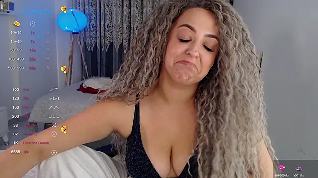  Just a queen 3 online show from 10.22.25