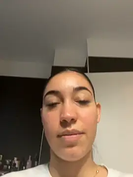 Amy Sin online show from 10.18.25