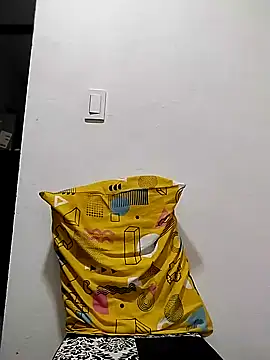 Demiansteven2 online show from 01.04.25