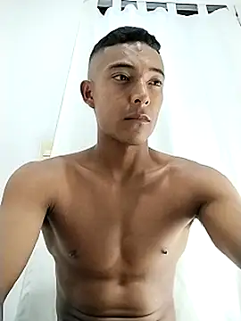 Demiansteven2 online show from 03.08.25