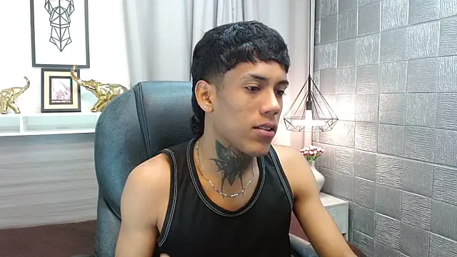 Snapshot of Alan_Cute18 chatting on 02.24.26 Alan Cute18 online show from 02.24.26