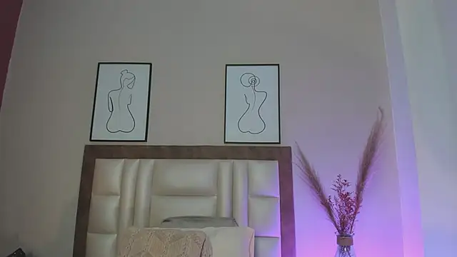 Snapshot of AlissaNix chatting on 10.15.25 AlissaNix online show from 10.15.25