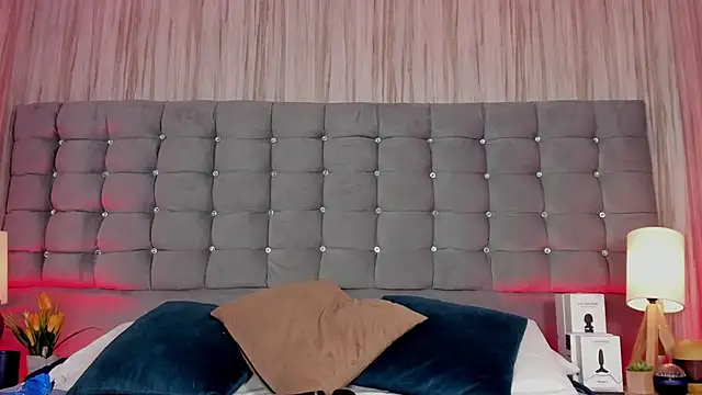 Poacahontasfg online show from 09.23.25