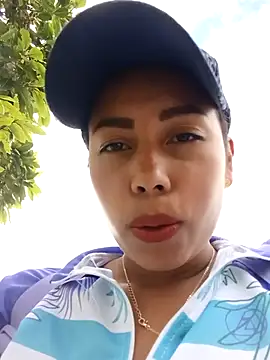  andrea30 online show from 02.21.25