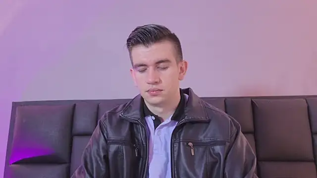 MikaelSlow online show from 04.17.26