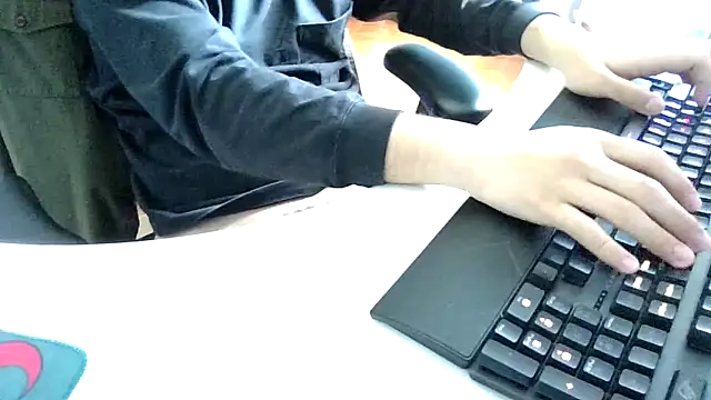 big-pig online show from 04.20.26