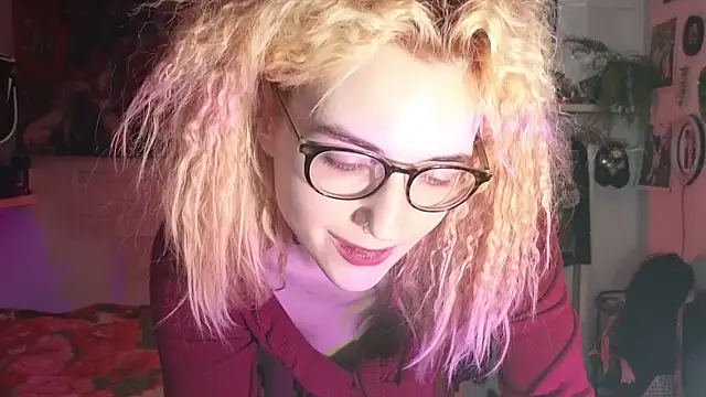 Snapshot of TatianaRomanov chatting on 03.15.26 TatianaRomanov online show from 03.15.26