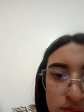 SophiaHilt0n online show from 09.09.25