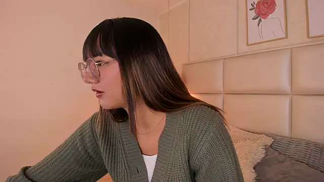 Aily Yozuko online show from 03.18.26