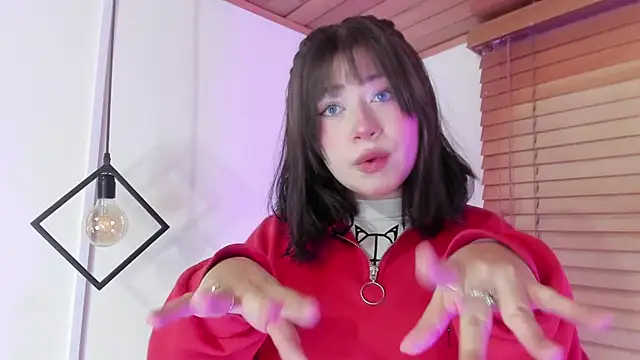 GENNESIS LOVE online show from 11.25.25