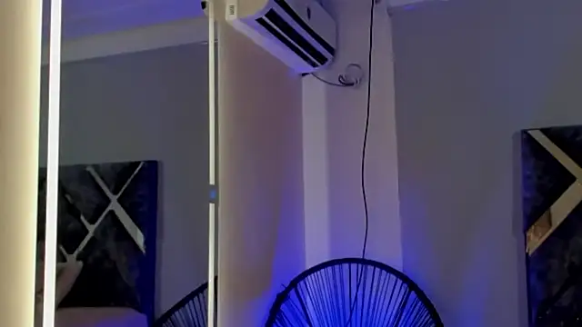 Snapshot of sienna_marie chatting on 02.24.25 sienna marie online show from 02.24.25