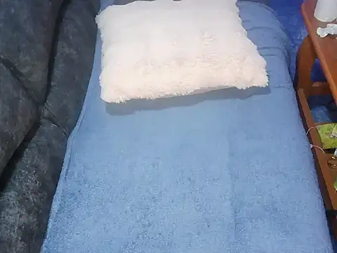 petitev online show from 10.10.25