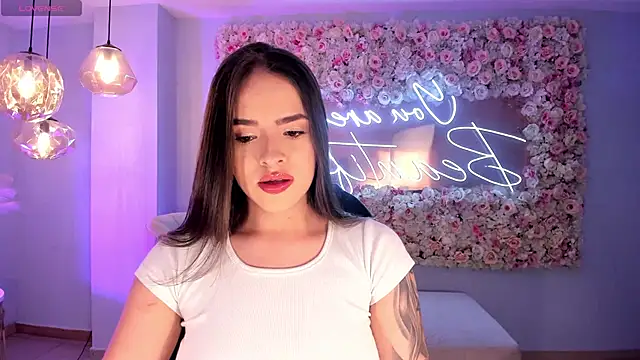 DonnaStonne online show from 10.13.25